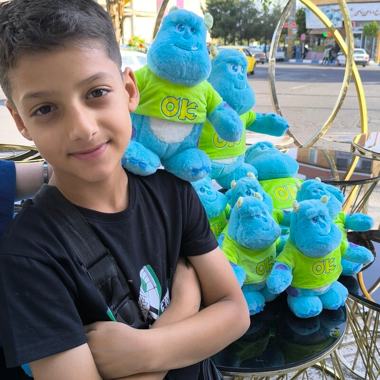 عروسک سالیوان لباس سبز