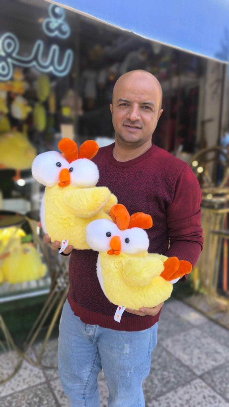 عروسک مرغ چشم گنده